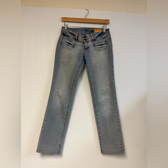Vanilla Star Denim - Y2K Vanilla Low Rise Flare Jeans Size‎ 3 – Light Wash Double Button